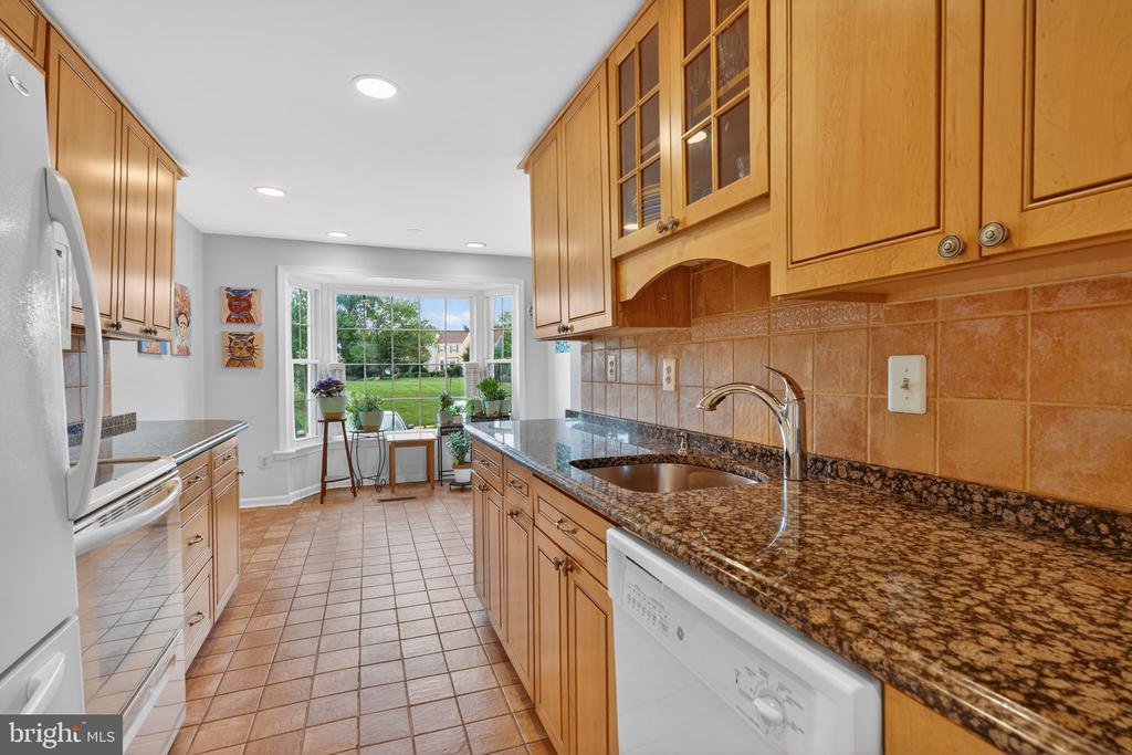6415 BIRCHLEIGH CIRCLE