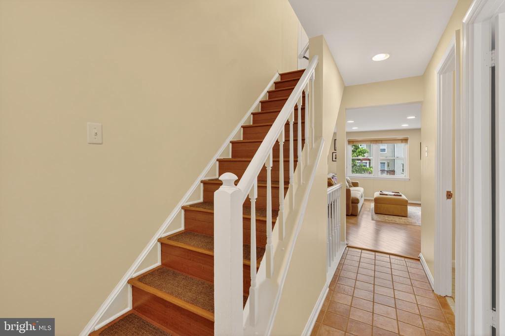 6415 BIRCHLEIGH CIRCLE