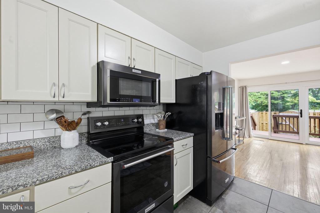 3131 GUYSBOROUGH DRIVE