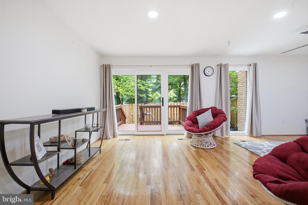 3131 GUYSBOROUGH DRIVE