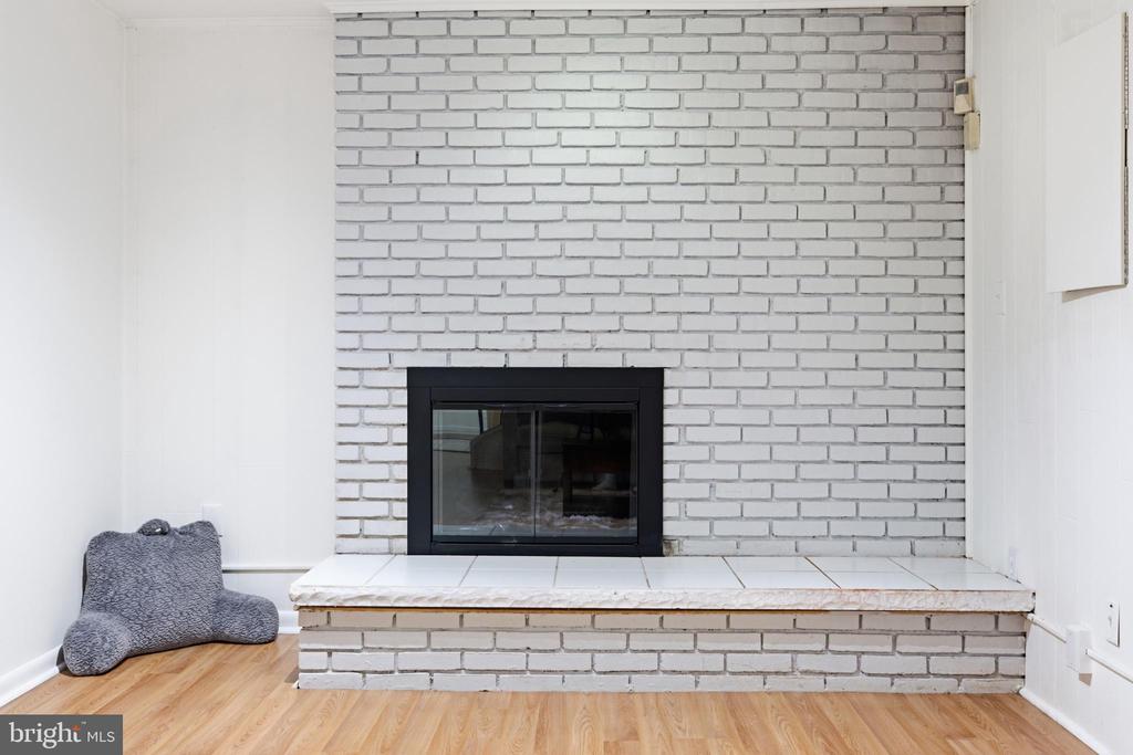 3131 GUYSBOROUGH DRIVE