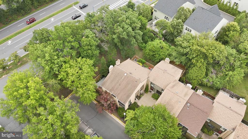 3131 GUYSBOROUGH DRIVE