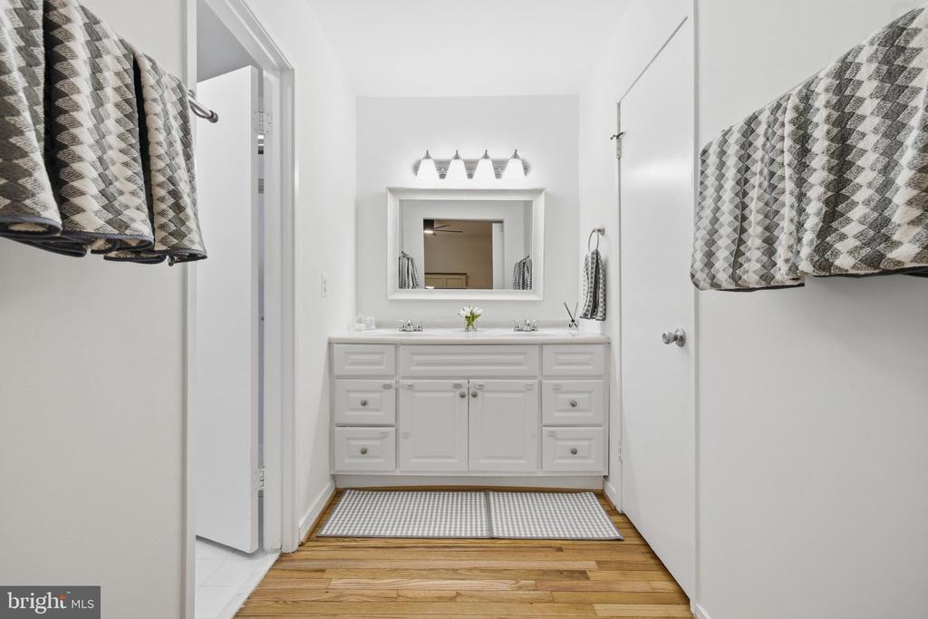 3131 GUYSBOROUGH DRIVE