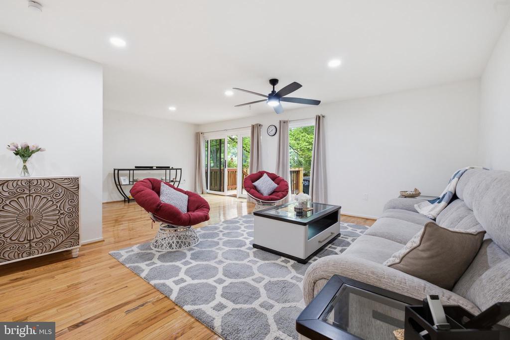 3131 GUYSBOROUGH DRIVE