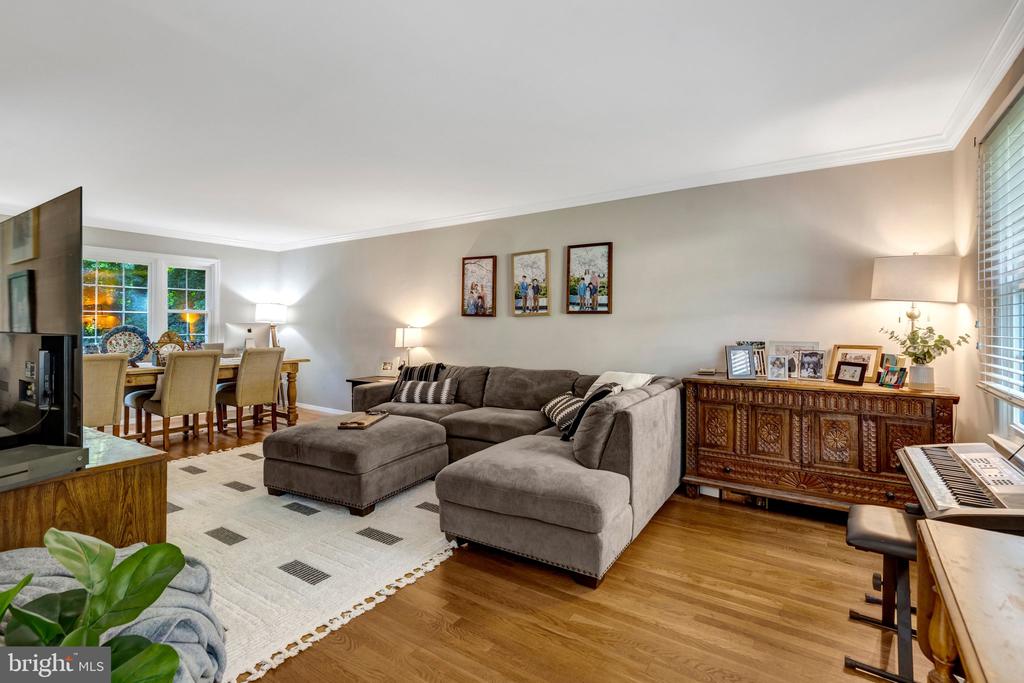 4509 TWINBROOK ROAD