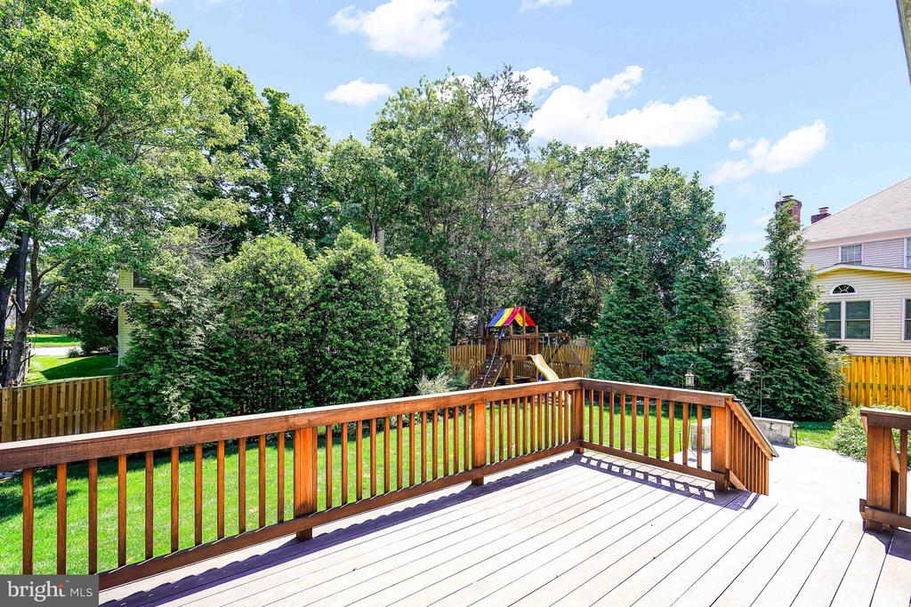 2515 HALTERBREAK COURT