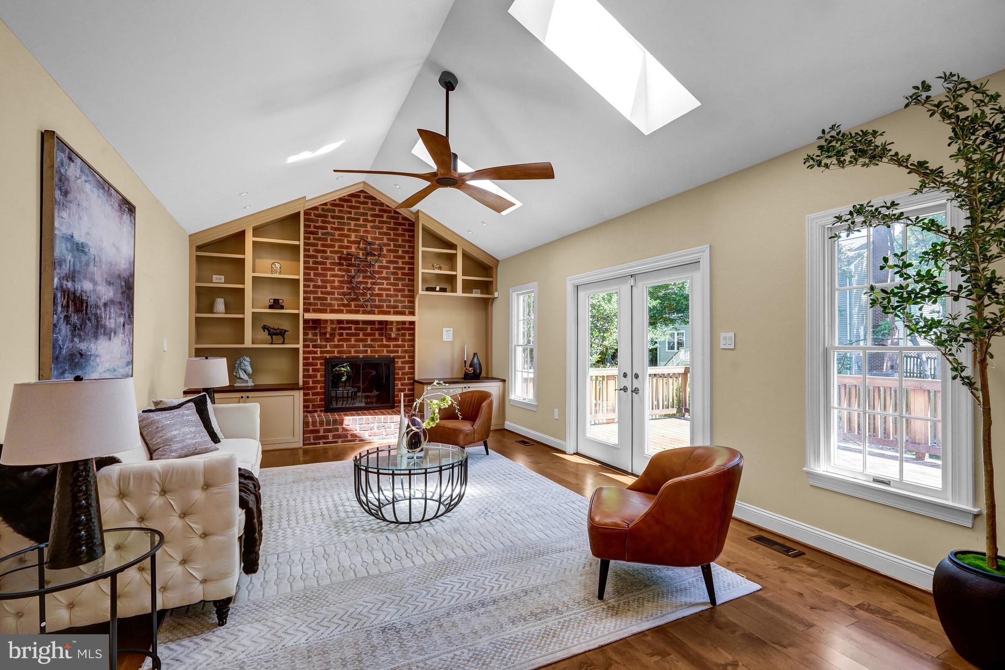 2515 HALTERBREAK COURT