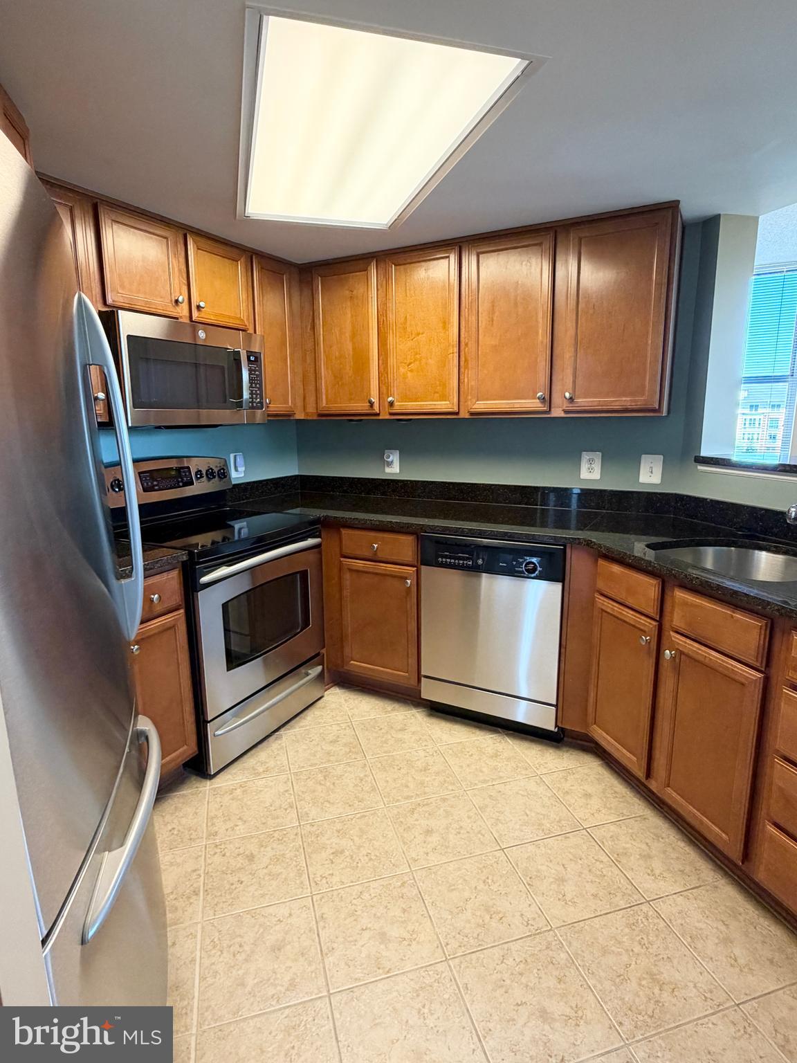 11800 SUNSET HILLS ROAD 422