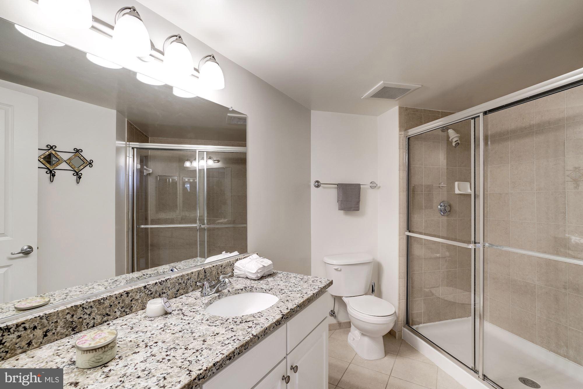 11800 SUNSET HILLS ROAD 422