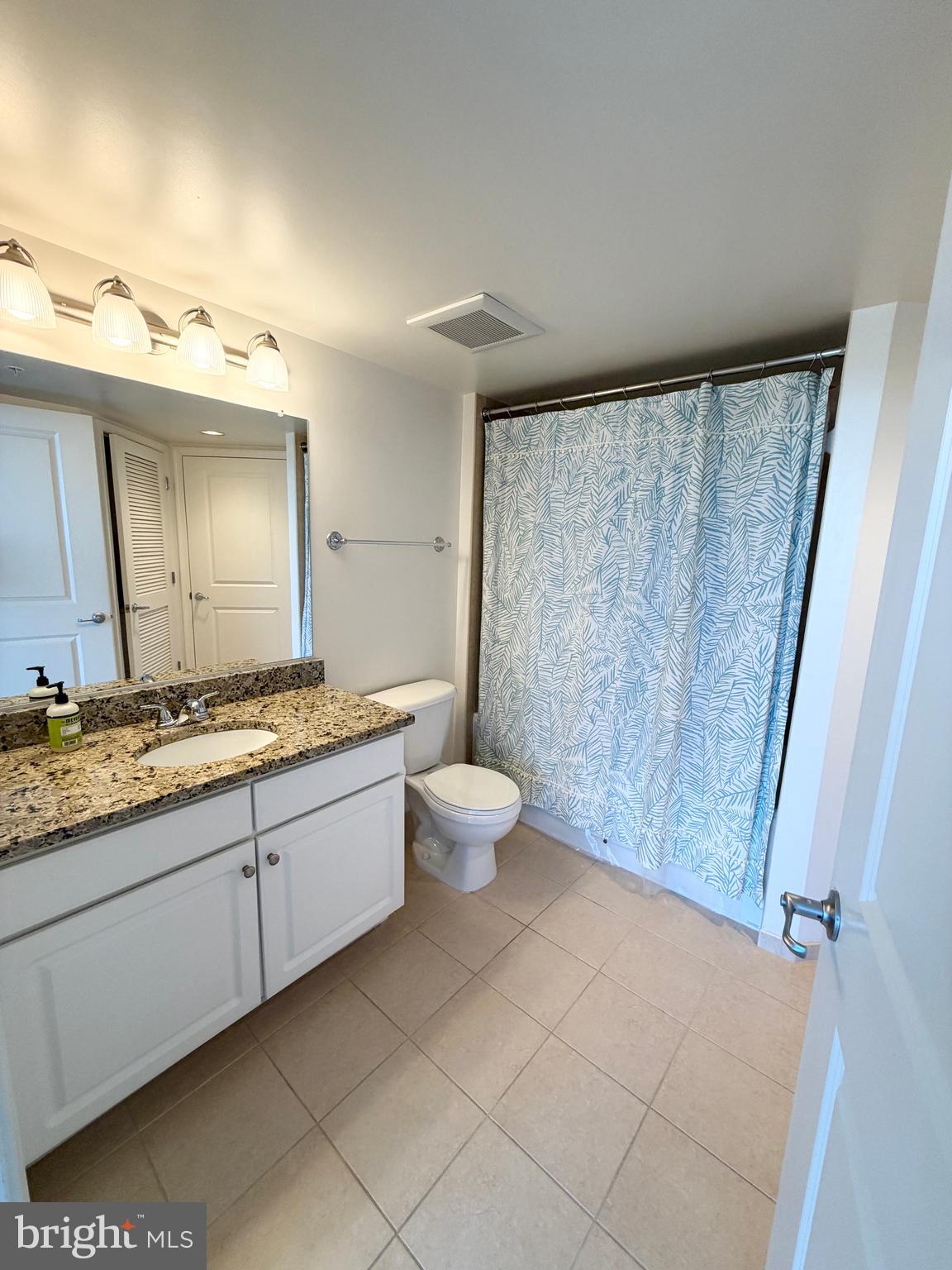 11800 SUNSET HILLS ROAD 422
