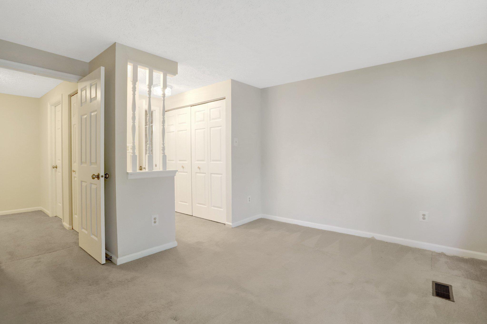 8534 BLUE ROCK LANE
