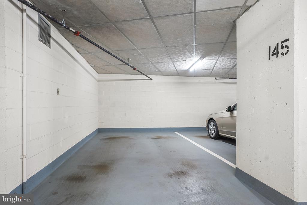 5904 MOUNT EAGLE DRIVE Unit: 614