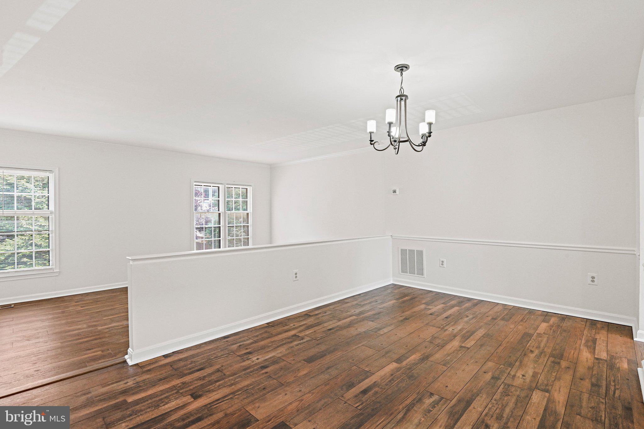 2885 KELLY SQUARE