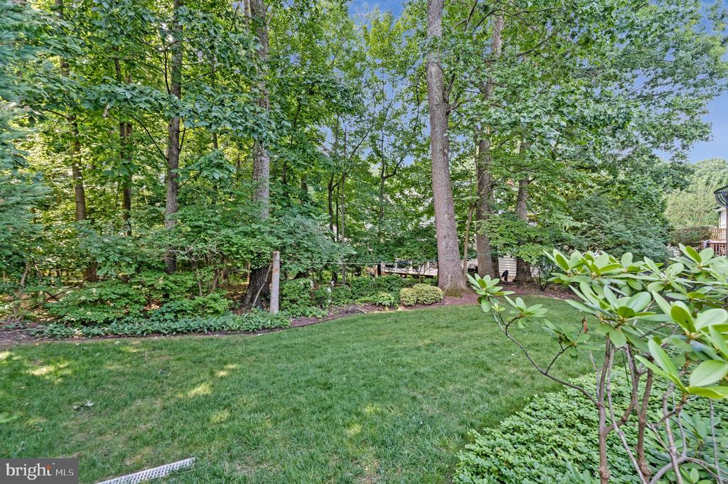 9759 HATMARK COURT