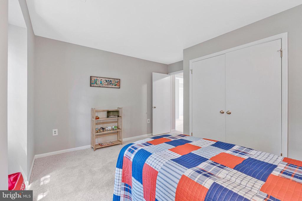 9759 HATMARK COURT
