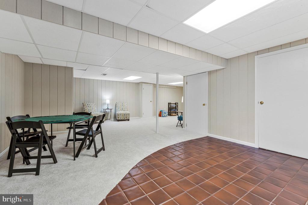 9759 HATMARK COURT