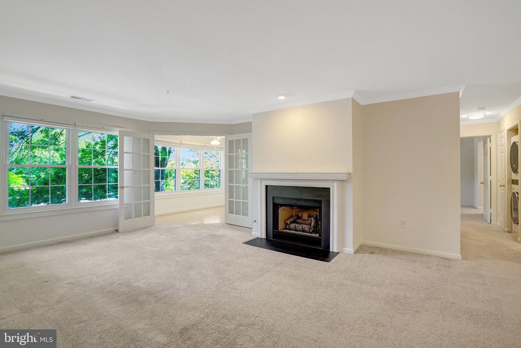 6107 WIGMORE LANE G