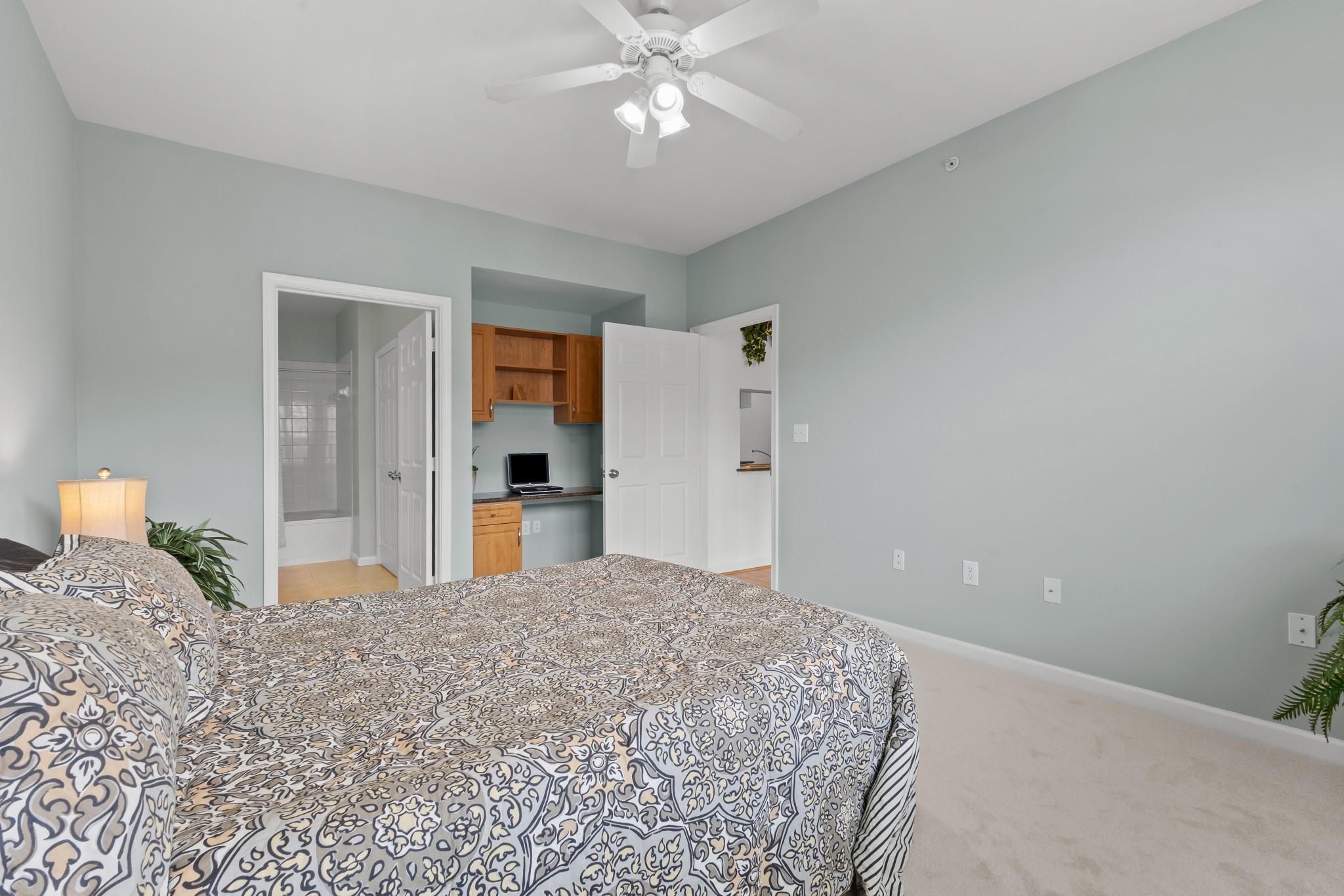 12949 CENTRE PARK CIRCLE 404