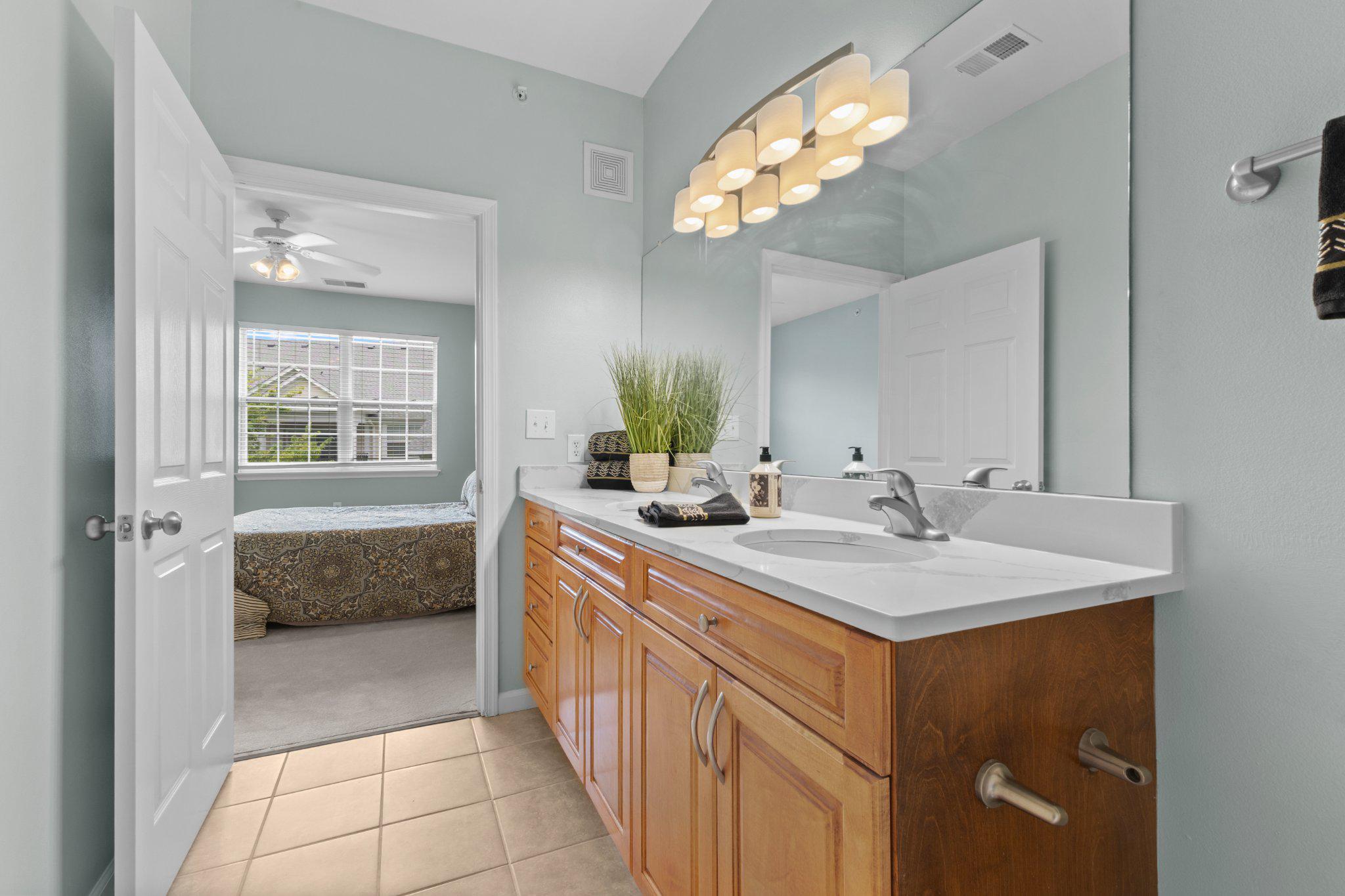 12949 CENTRE PARK CIRCLE 404