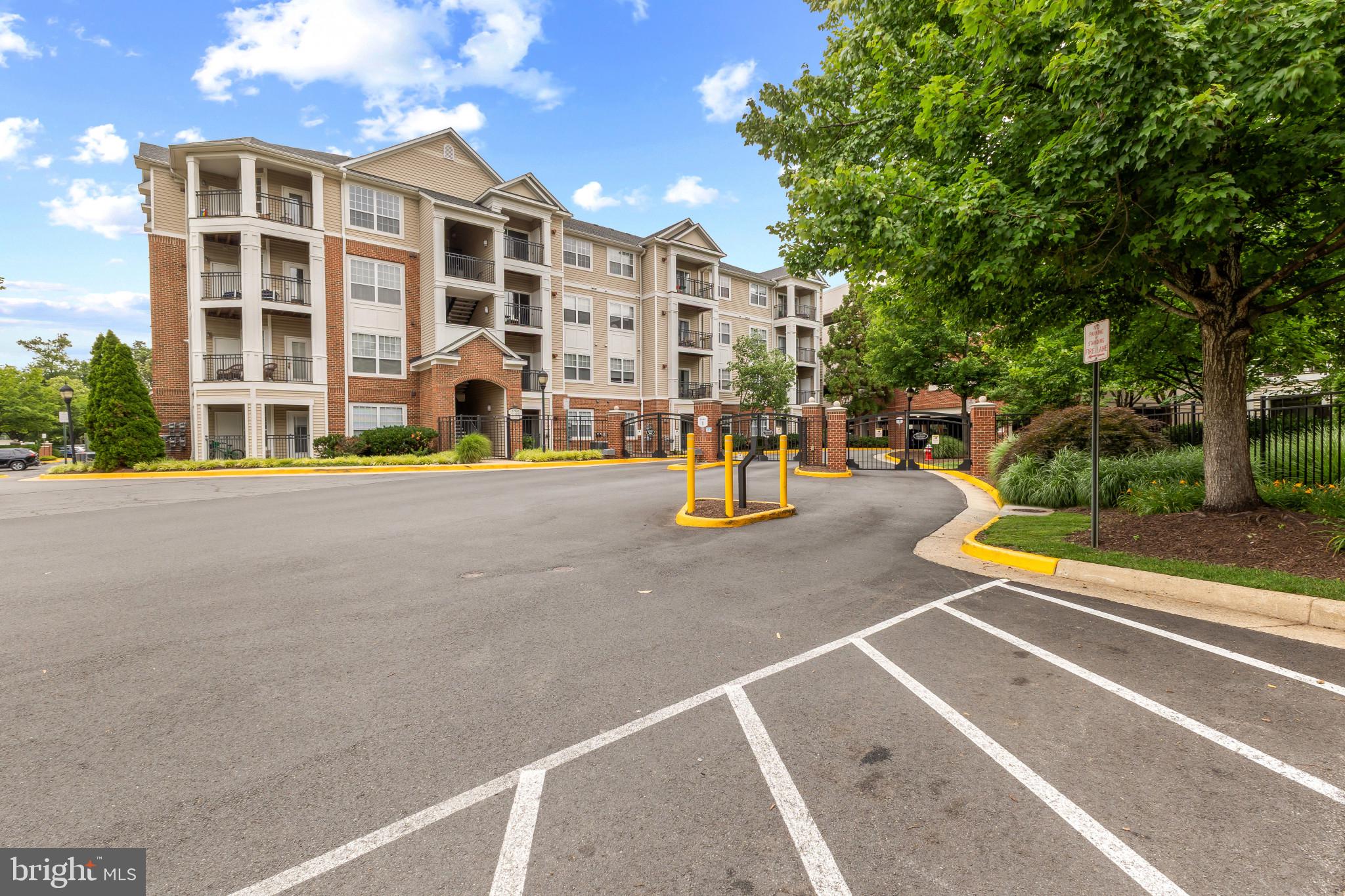 12949 CENTRE PARK CIRCLE 404