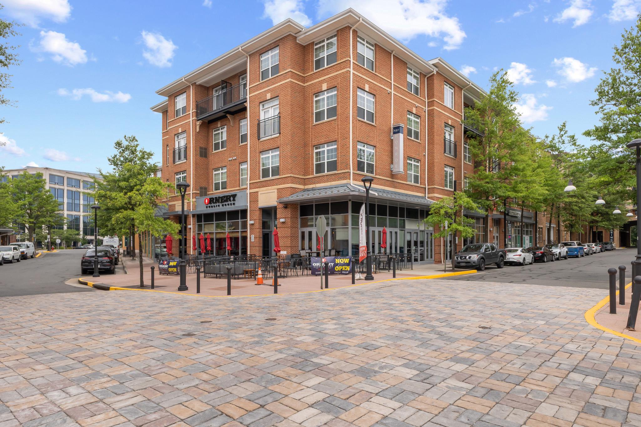 12949 CENTRE PARK CIRCLE 404