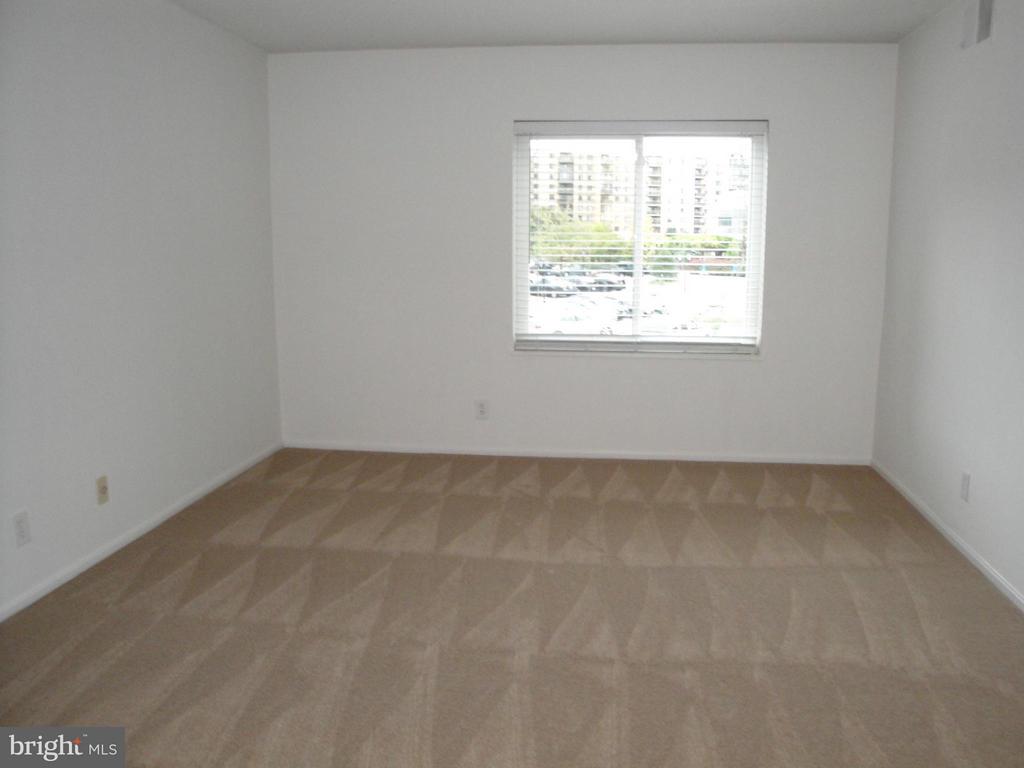 8360 GREENSBORO DRIVE 203