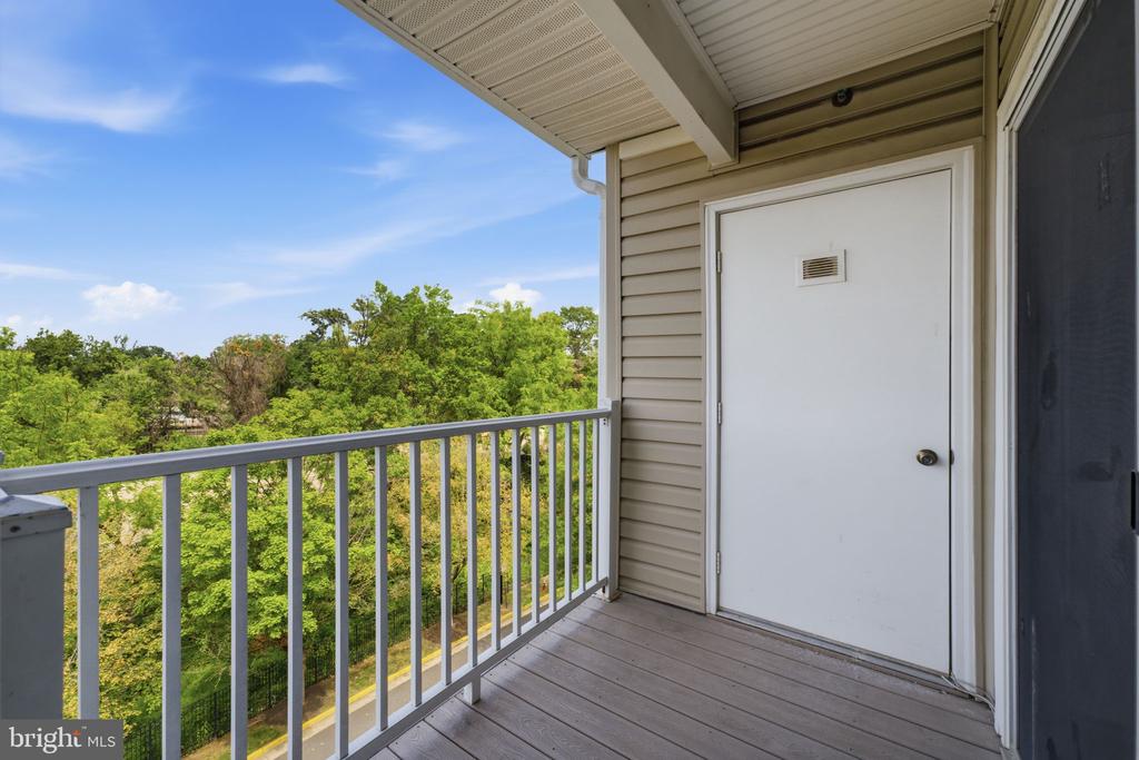 7000 FALLS REACH DRIVE Unit: 407