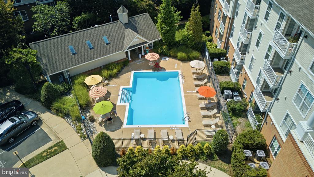 7000 FALLS REACH DRIVE Unit: 407