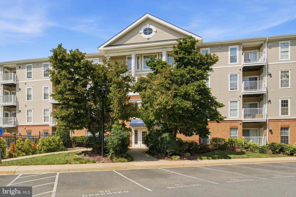 7000 FALLS REACH DRIVE Unit: 407
