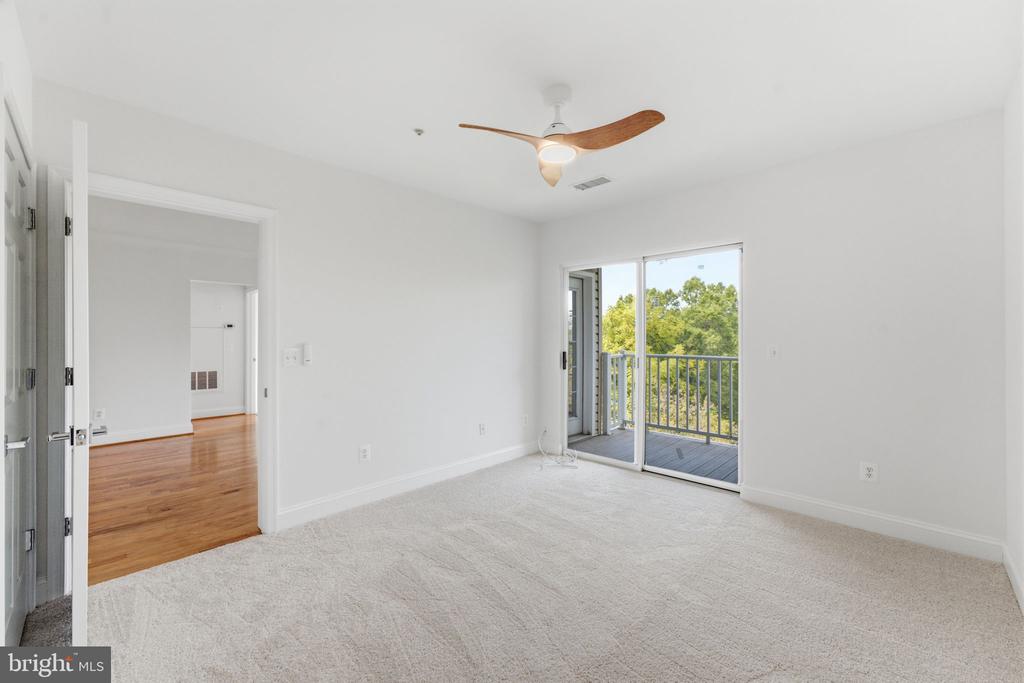 7000 FALLS REACH DRIVE Unit: 407