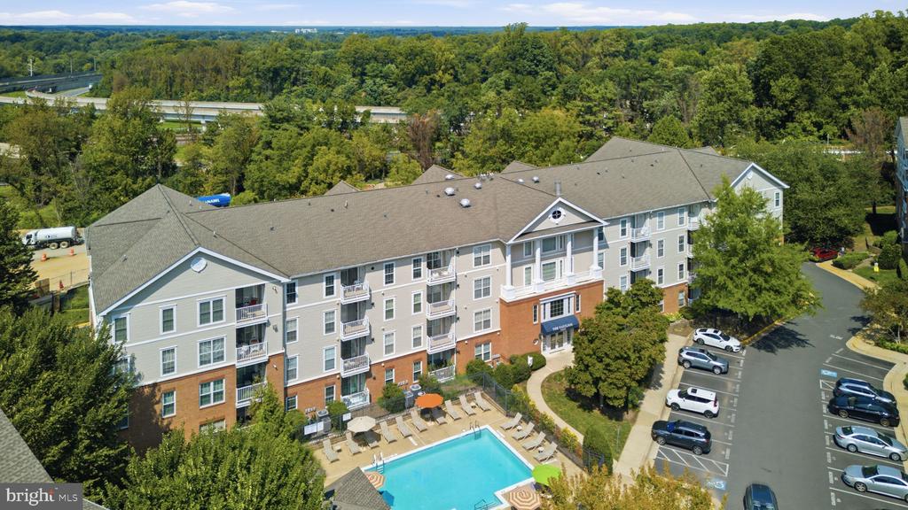 7000 FALLS REACH DRIVE Unit: 407