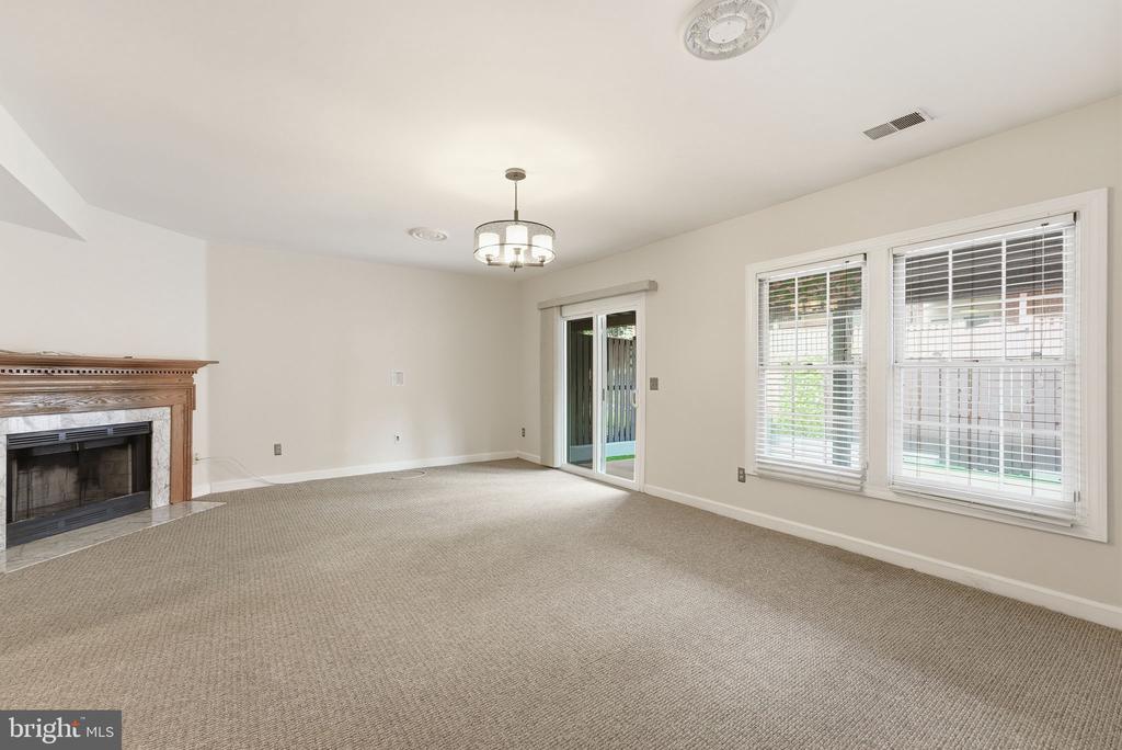 2124 BOBBYBER DRIVE