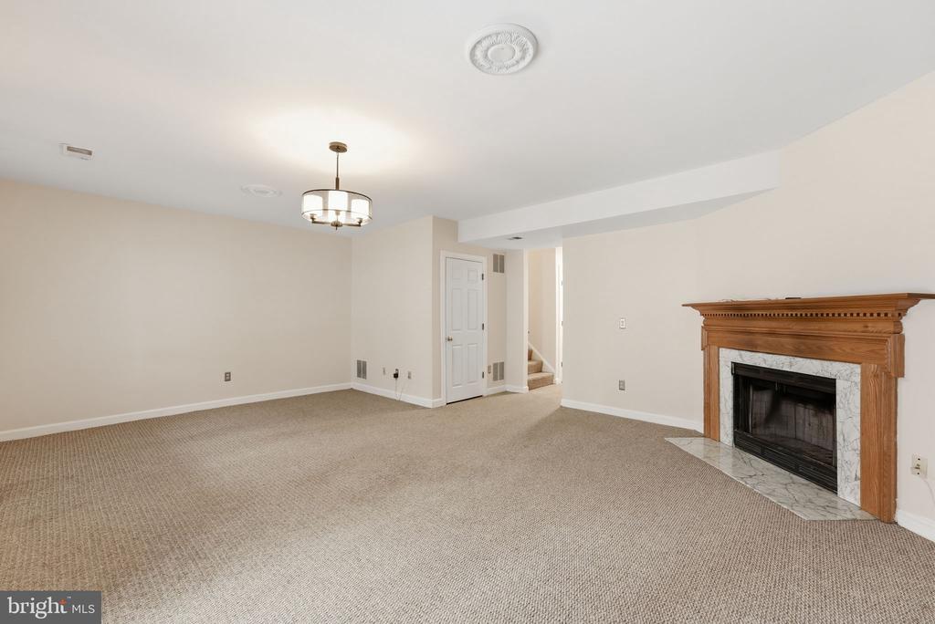 2124 BOBBYBER DRIVE