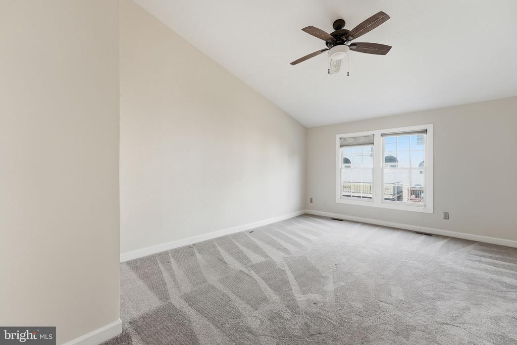 2124 BOBBYBER DRIVE