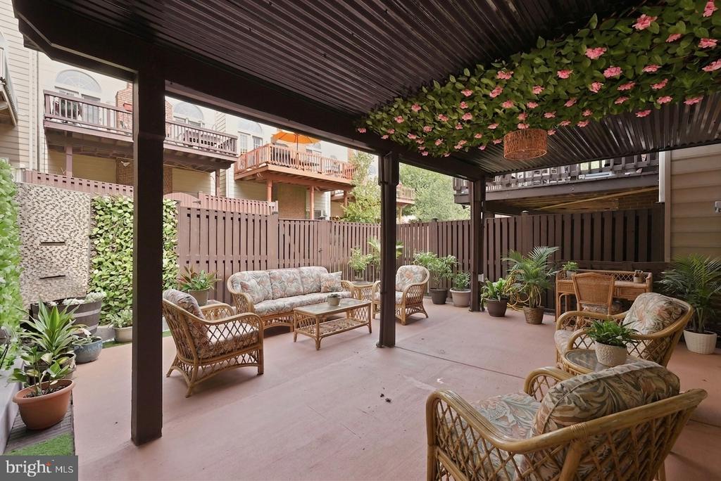 2124 BOBBYBER DRIVE