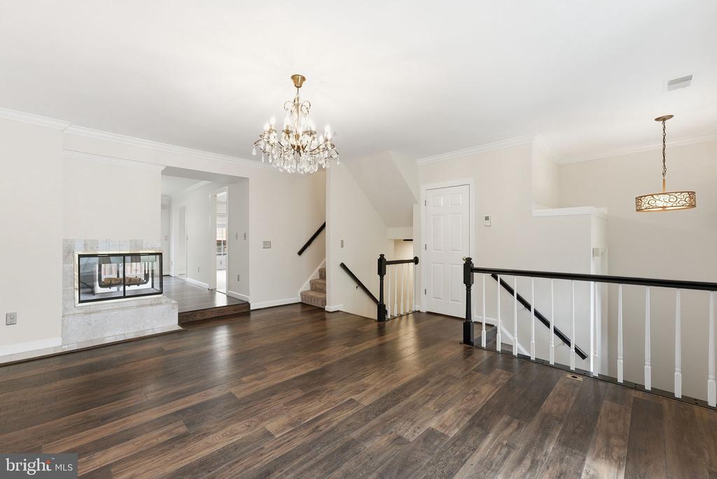 2124 BOBBYBER DRIVE