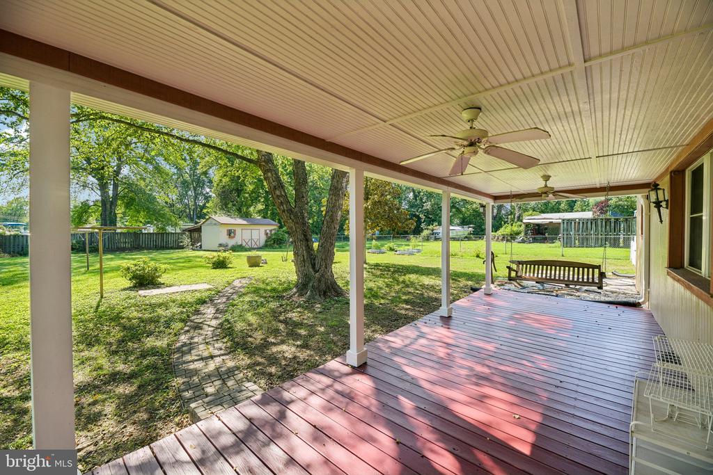 8420 LEAF ROAD