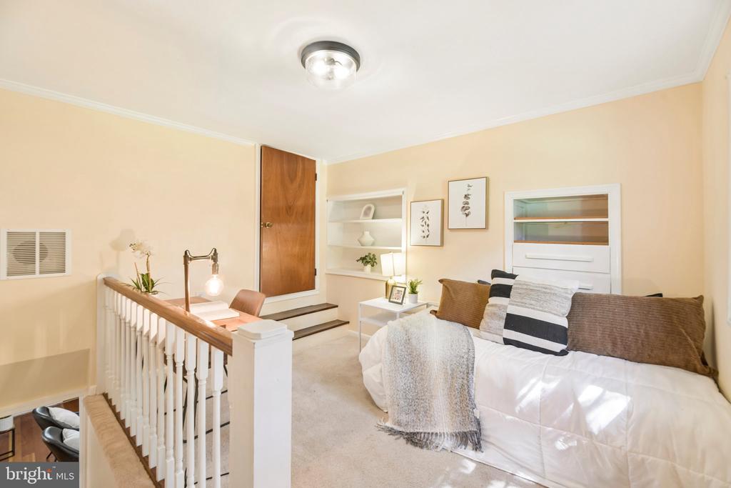8420 LEAF ROAD