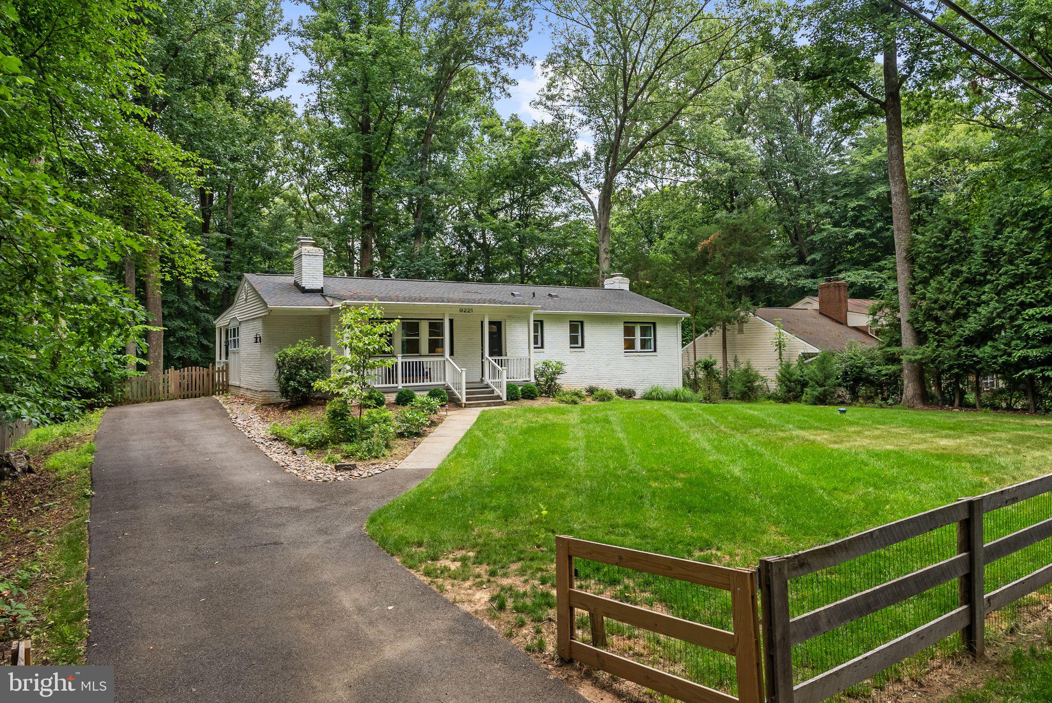 9221 WEANT DRIVE