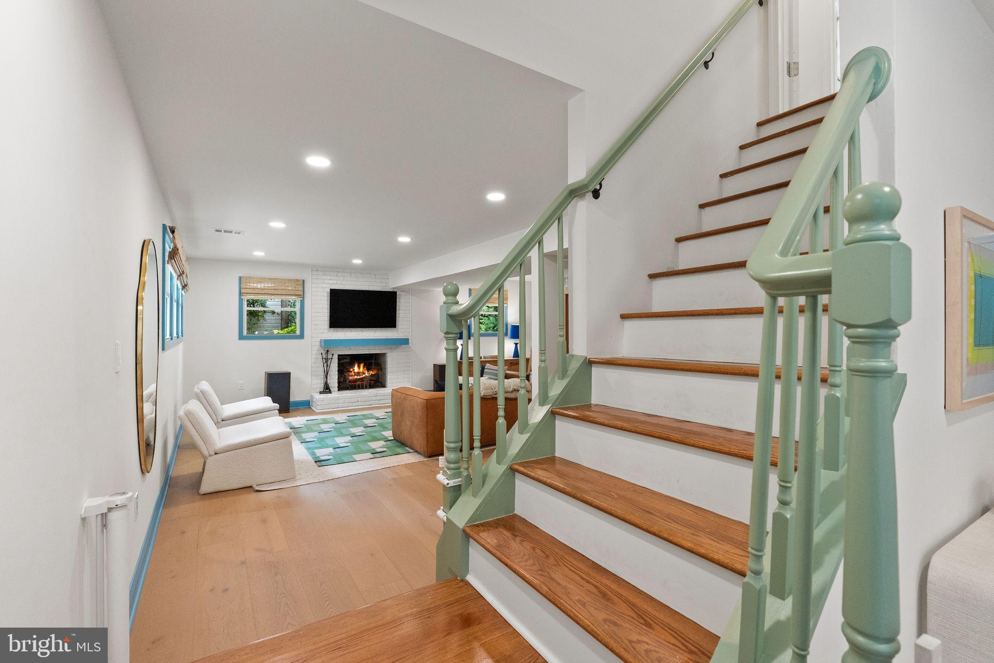 9221 WEANT DRIVE