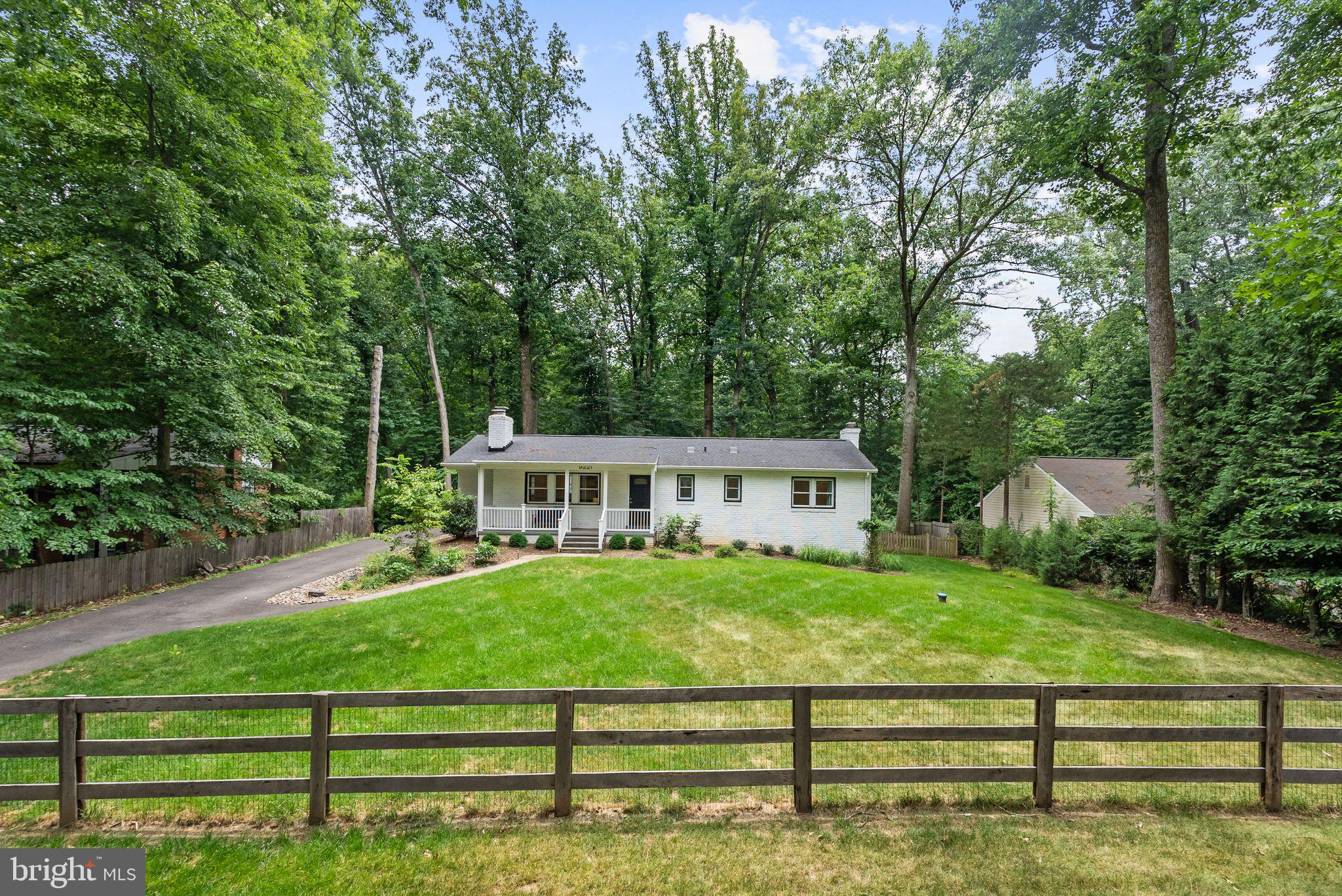 9221 WEANT DRIVE