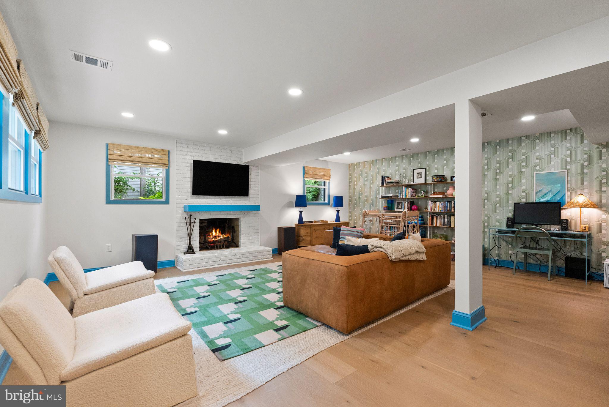 9221 WEANT DRIVE