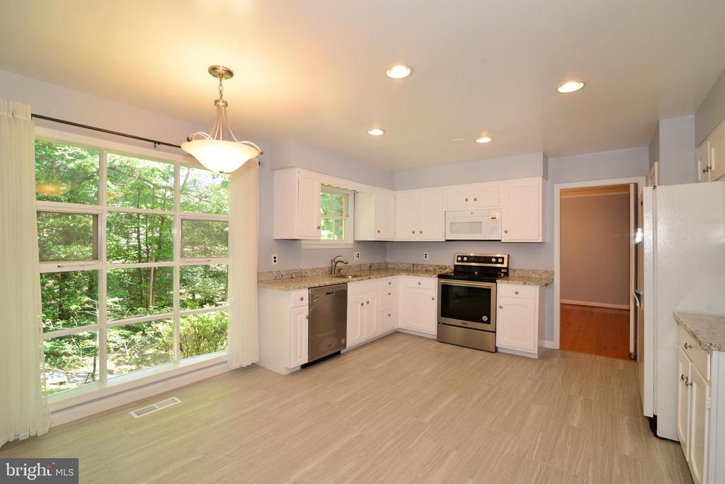 1317 FORESTWOOD DRIVE