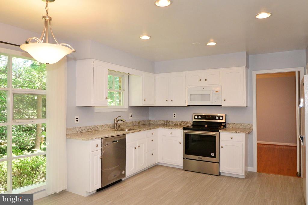 1317 FORESTWOOD DRIVE
