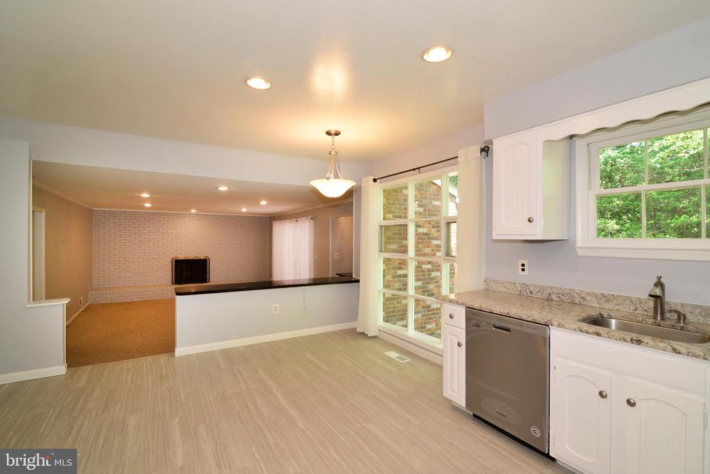 1317 FORESTWOOD DRIVE