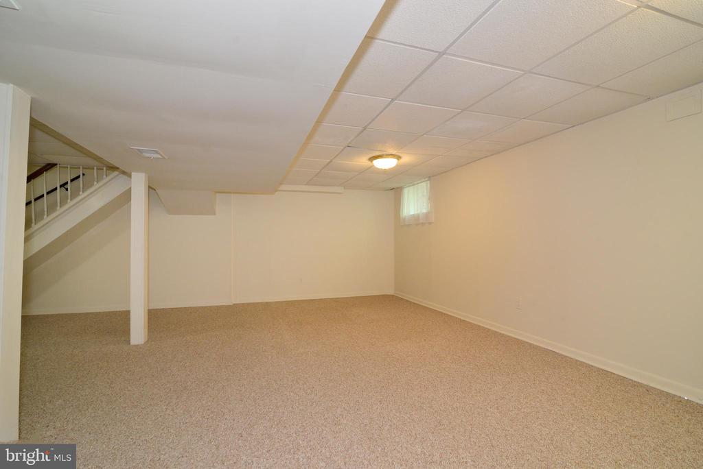 1317 FORESTWOOD DRIVE