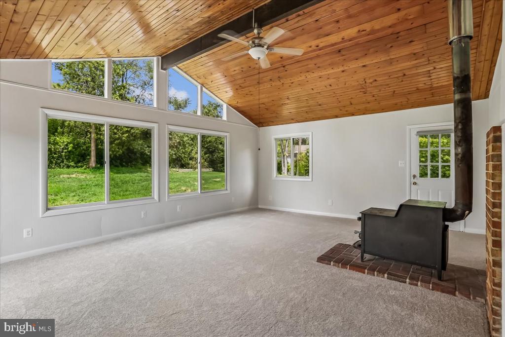 5002 EASTCHESTER CIRCLE