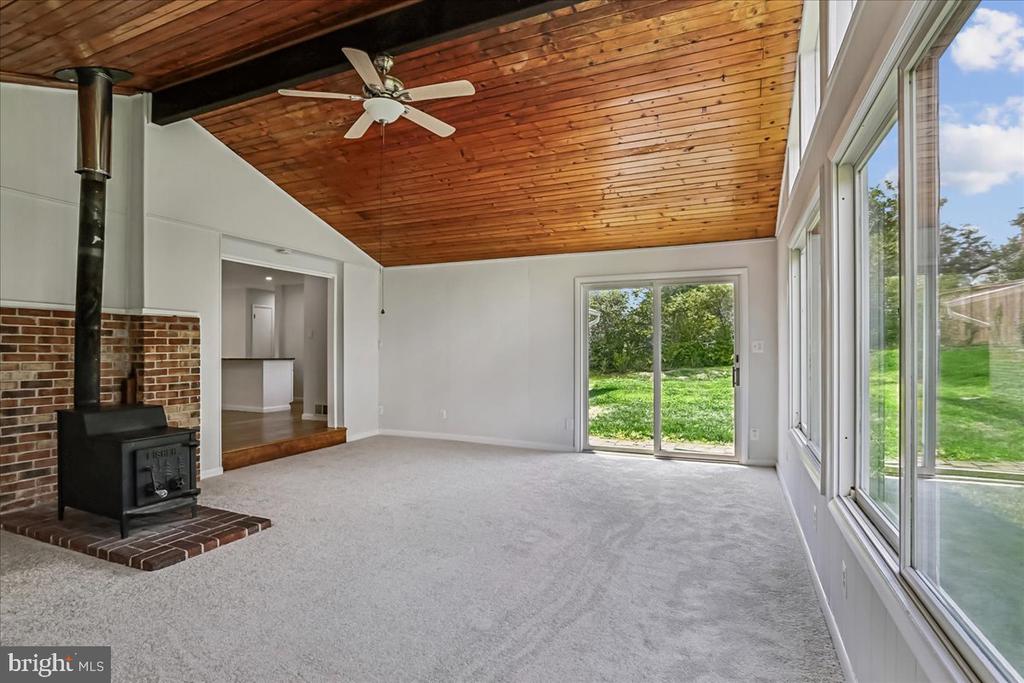 5002 EASTCHESTER CIRCLE