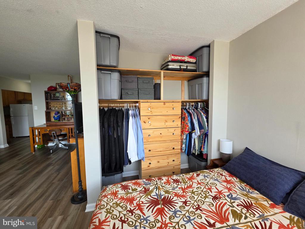 2059 HUNTINGTON AVENUE Unit: 1408