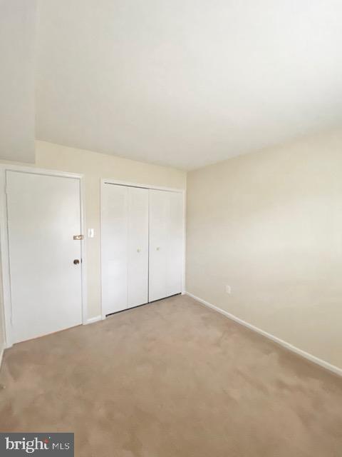 6918 LODESTONE COURT